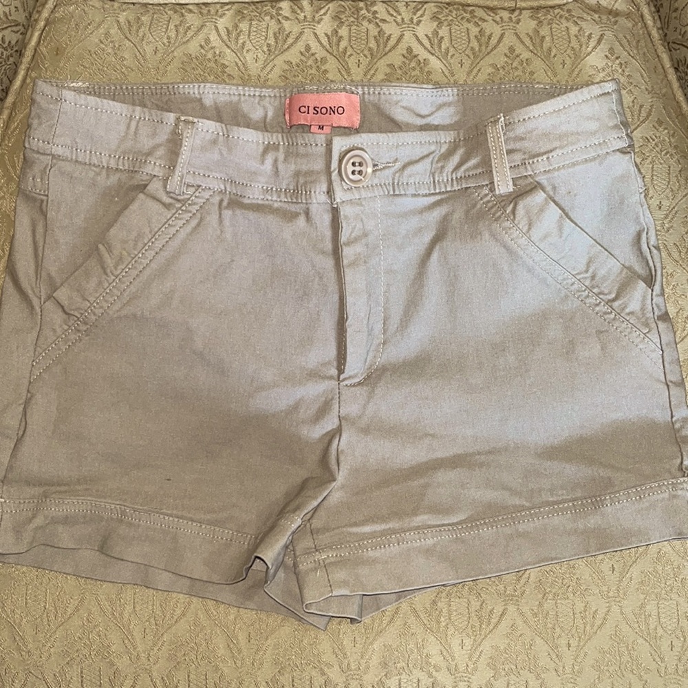Tan women shorts